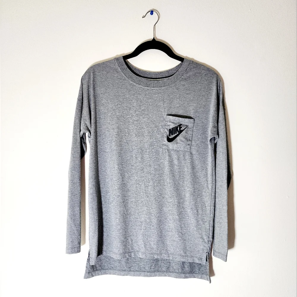 Nike long sleeves crew gray tee